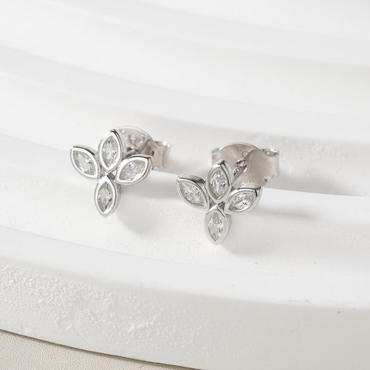 Luma Studs